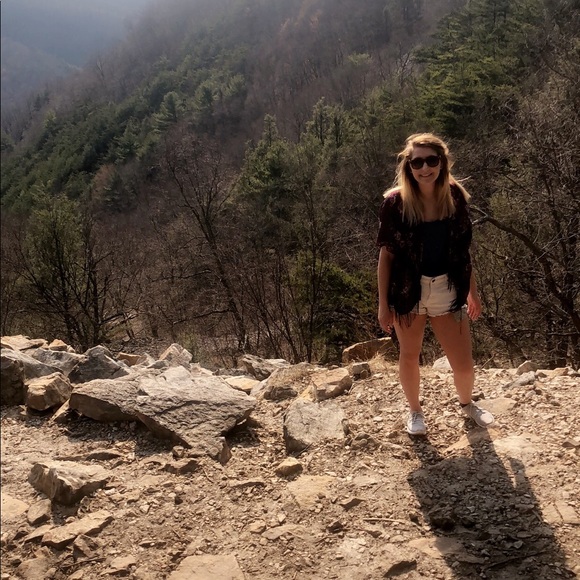 Meet your Posher, Corinna 💋🦉🌻🍍 - Picture 3 of 6